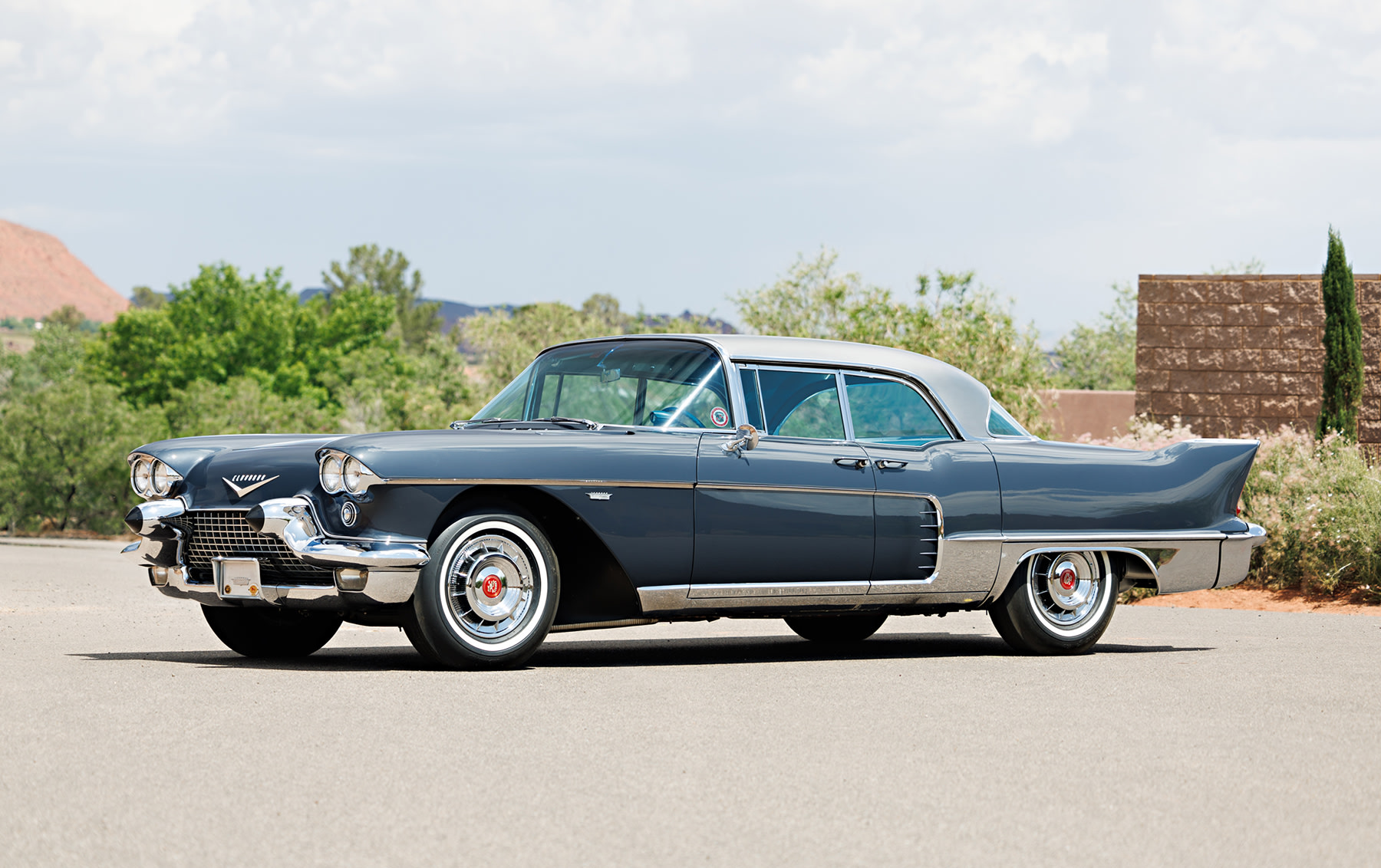 Marusan Gigantic Cadillac Eldorado Brougham 1957/1958 for